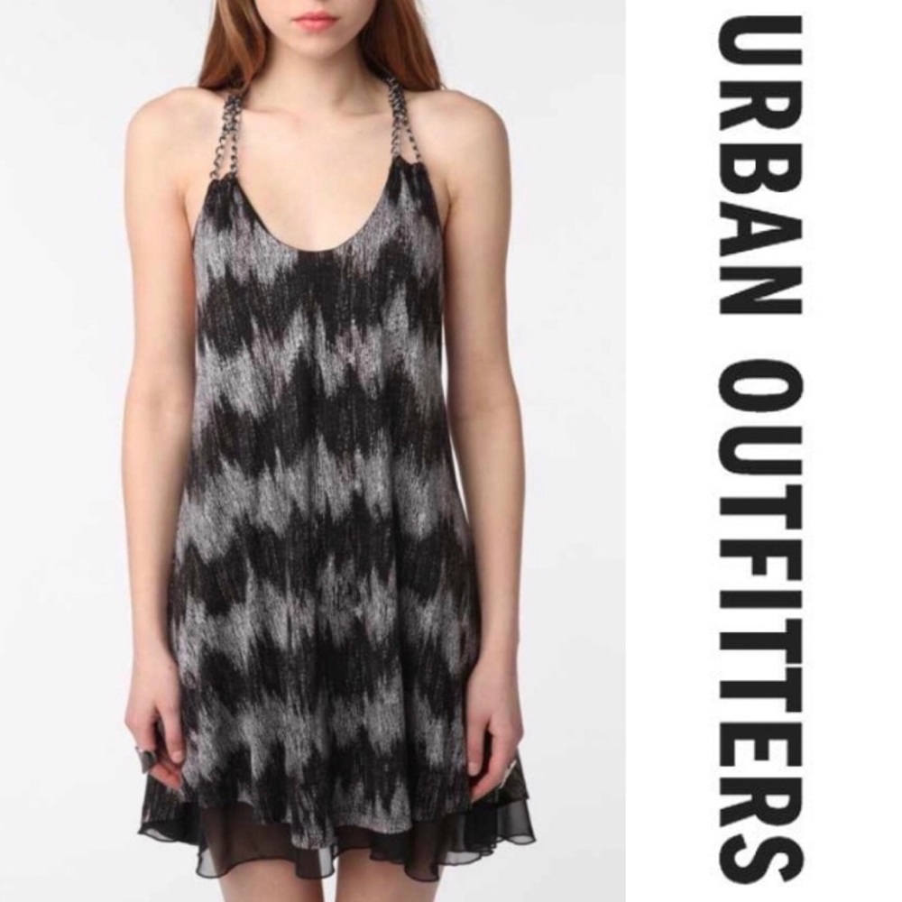 Sparkle & Fade Chiffon Layered Dress